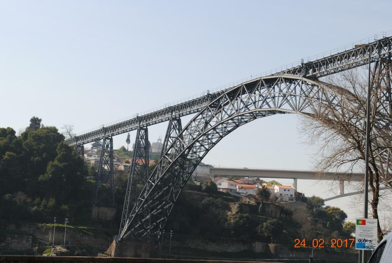 Oporto Vasconcelos Guest House Вила-Нова-ди-Гая Экстерьер фото